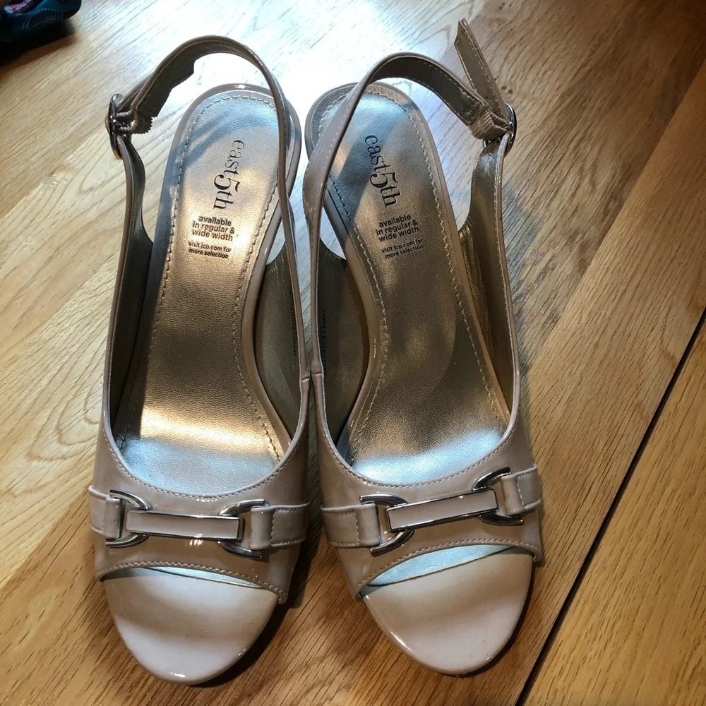 East 5th High Heels Slingbacks Nude Size 7.5